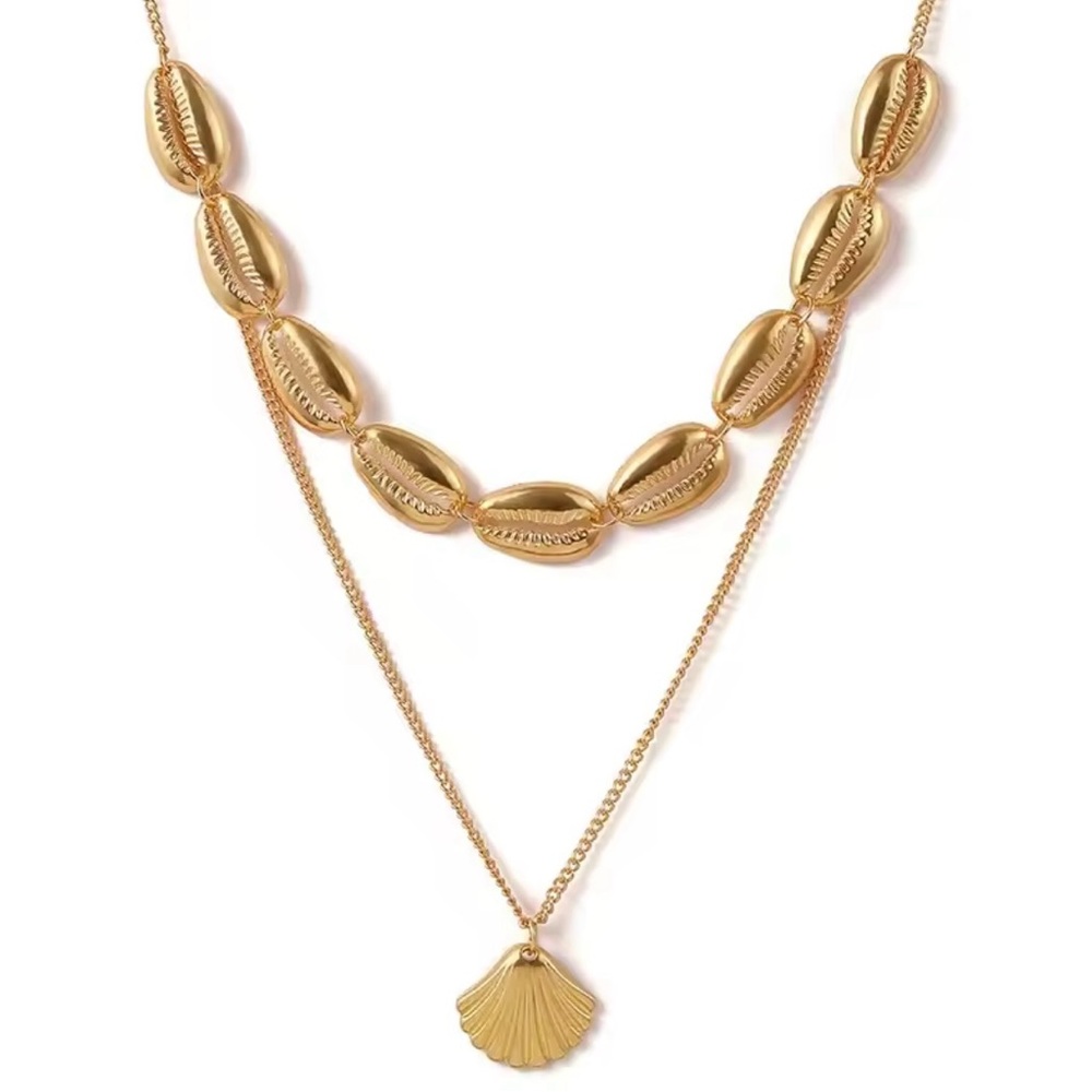NWOT Gold Layered Necklace with Shell Pendant • Beach Boho Statement Jewelry